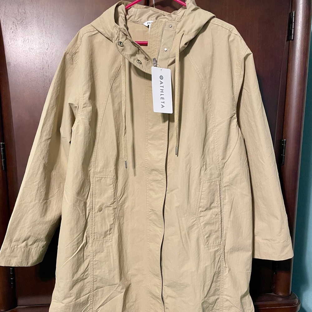 NWT Athleta Everywhere Anorak Jacket Flax Tan oversized size LARGE